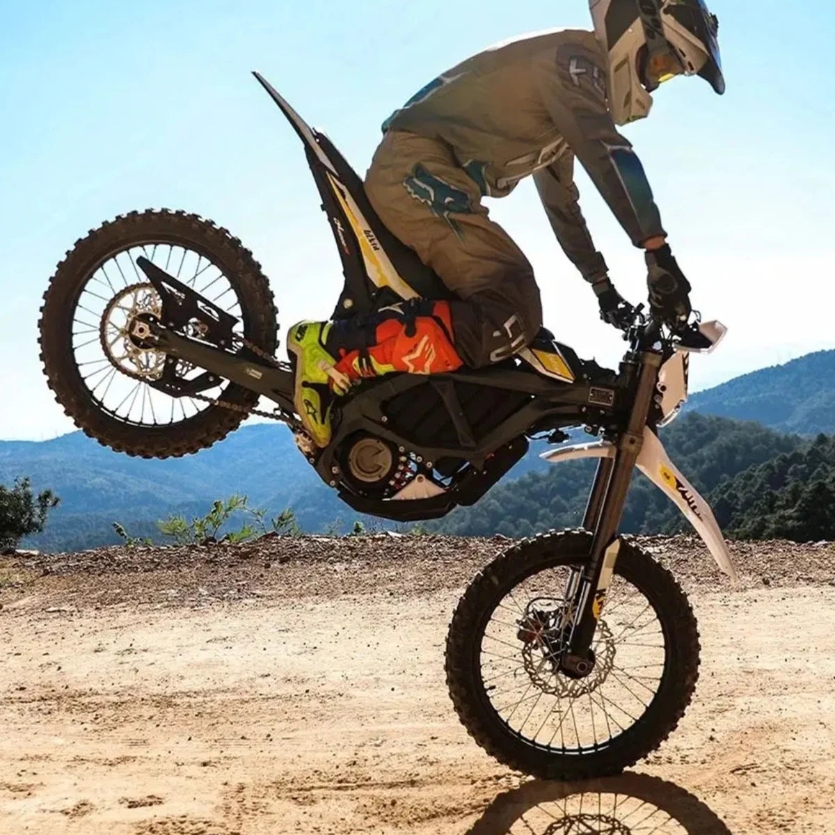 2026 ULTRA BEE Enduro Electric Motorcycle 74V 24500W MIDDRIVE OffRoad Ebike 60Ah Long Range Powerful Electric Dirt Bike US Stock